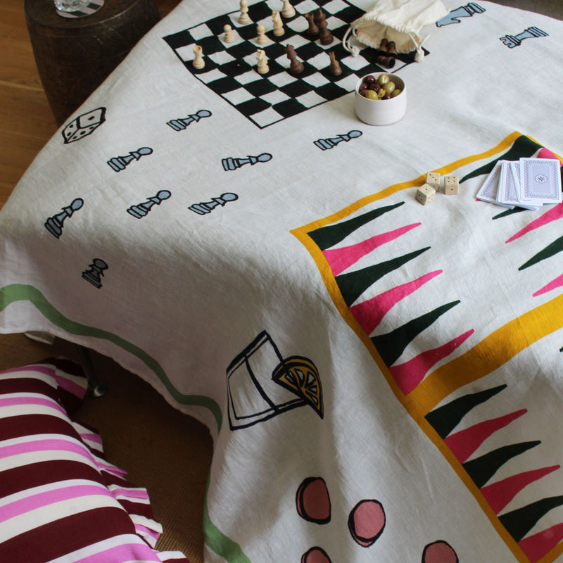 Games inspired table linen by Amuse La Bouche